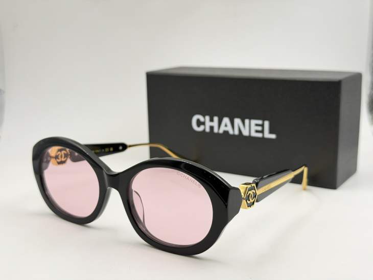 Picture of Chanel Sunglasses _SKUfw80879916fw